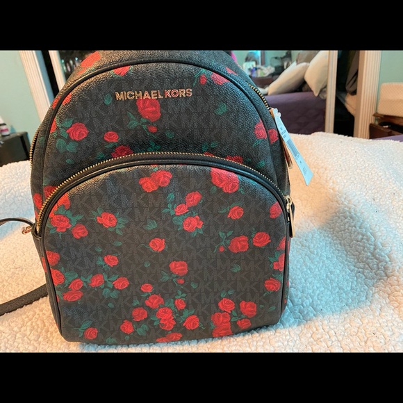 Bundle of designer bags/wallets